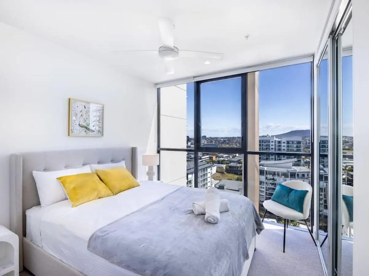 Conveniently Located 2Br Apt With Rooftop Pool At Milt ブリスベン アパート
