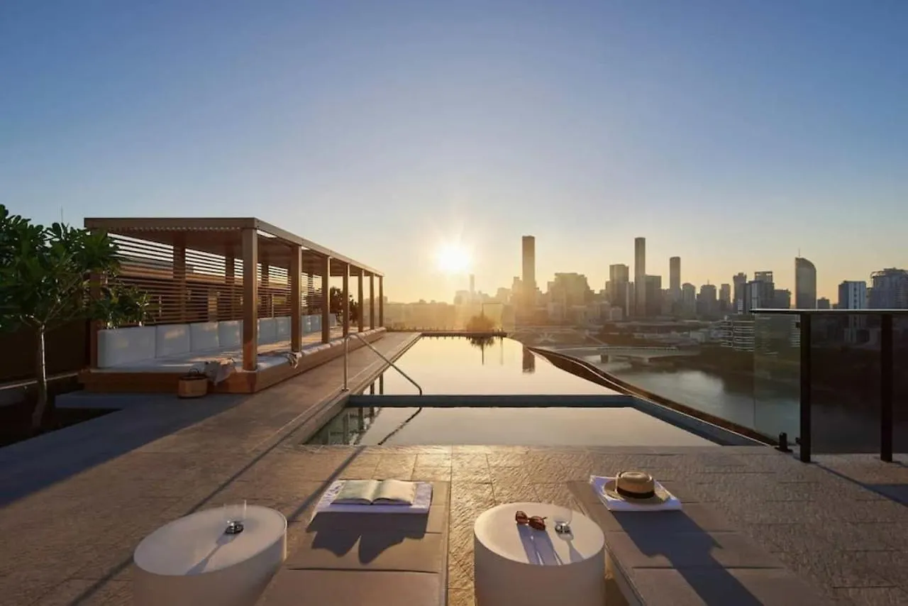 Conveniently Located 2Br Apt With Rooftop Pool At Milt ブリスベン 0*,  オーストラリア